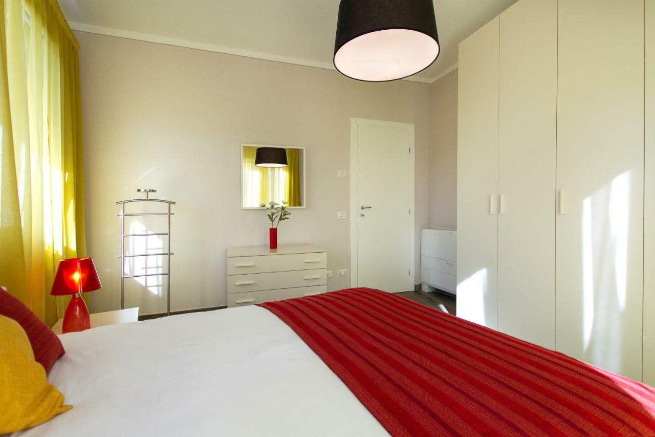 New La Lombarda City Center 2 Apartman Stresa Kültér fotó